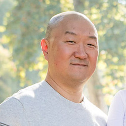 Jae Lee - VP Product Marketing at SearchStax - Square